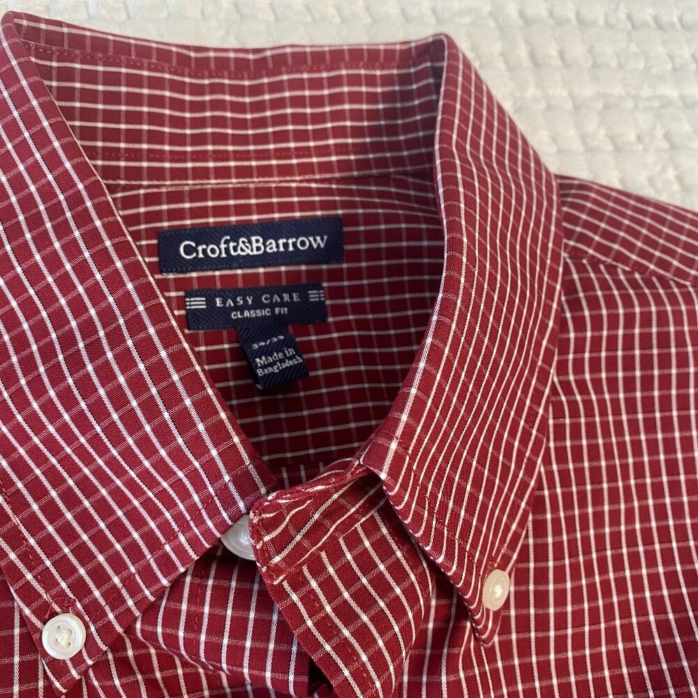 15 1/2 34/35 Red grid patterned Croft & Barrow button down